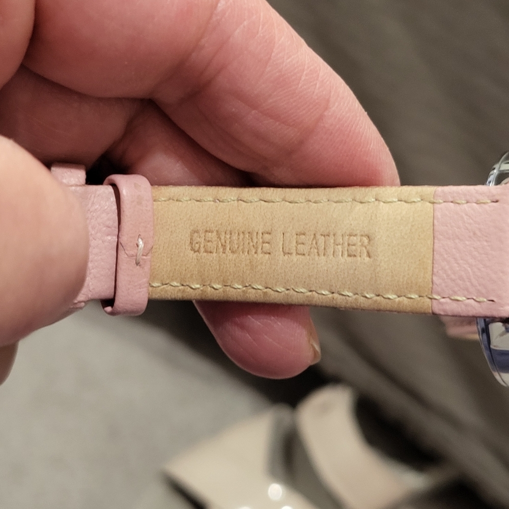 Juicy Couture Women's Watch With A Pink Leather Strap. Swarovski Crystals. - Picture 4 of 12